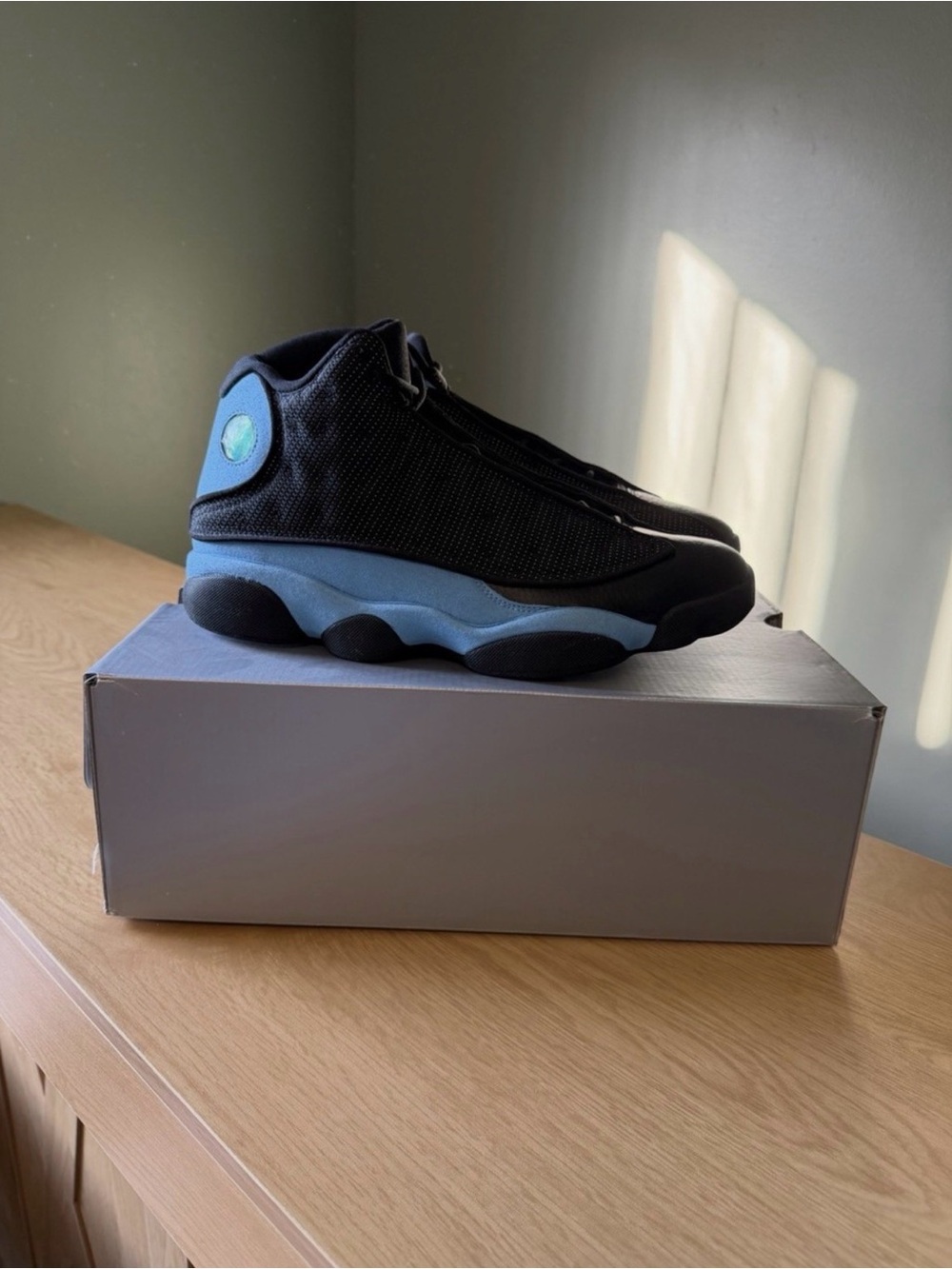 Air Jordan 13 Retro   Black/University Blue/White/ New Men’s 10